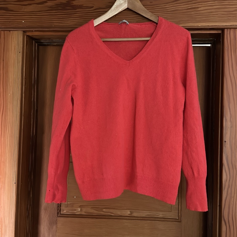 Halogen Cashmere V-neck Sweater